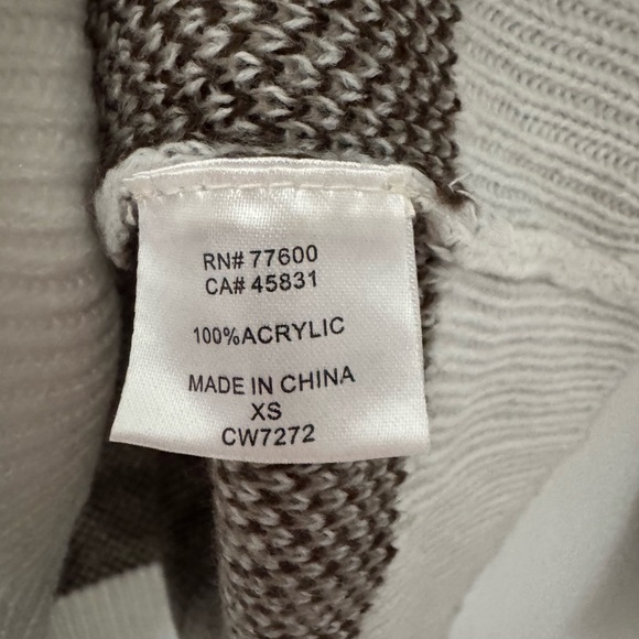 EUC Chaser Ruffle Sleeve Leopard Print Sweater Size XS - Picture 9 of 10